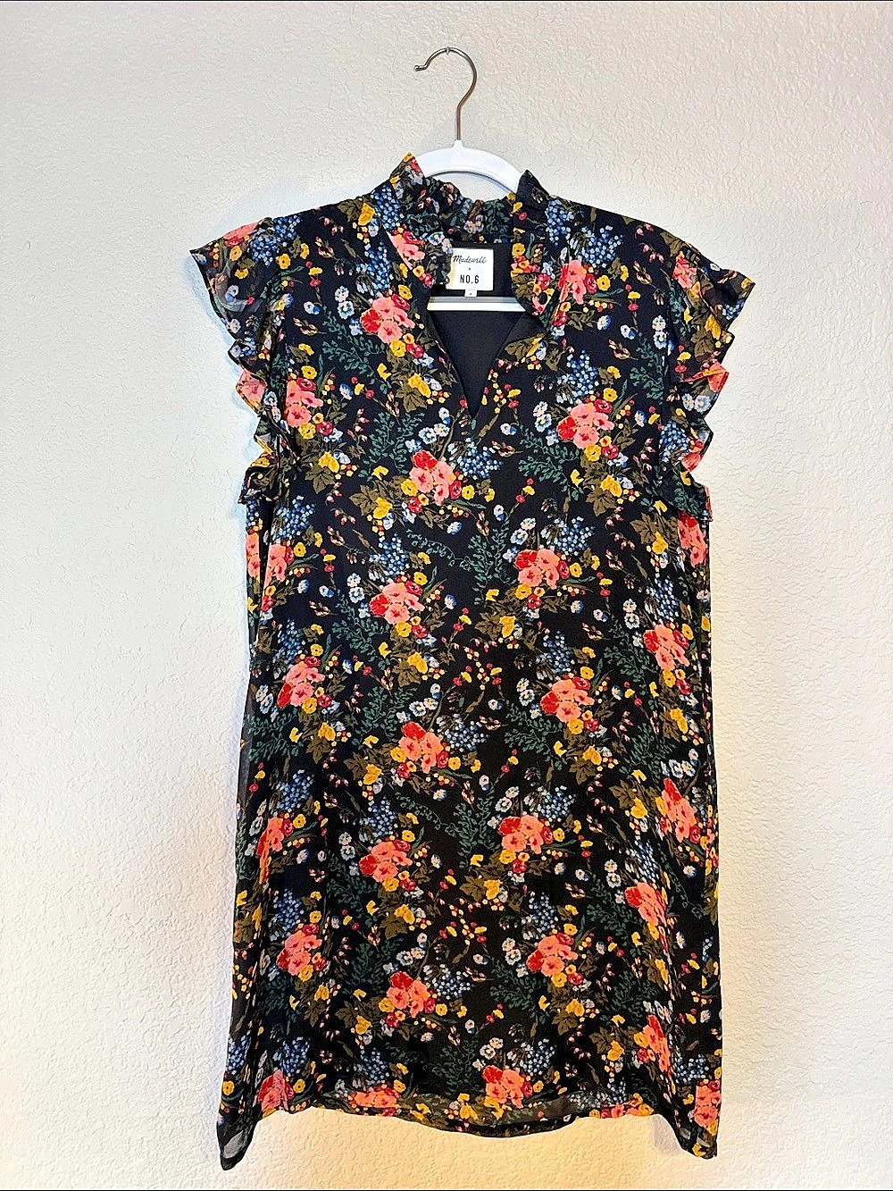 Madewell No. 6 Silk Beacon Dress in Garden Bouquet Floral Mini Dress in Black &